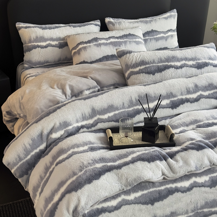 91家纺网 家纺一手货源 找家纺 （总）家之硕家纺 2025新款高克重兔毛绒轻奢风床笠系列