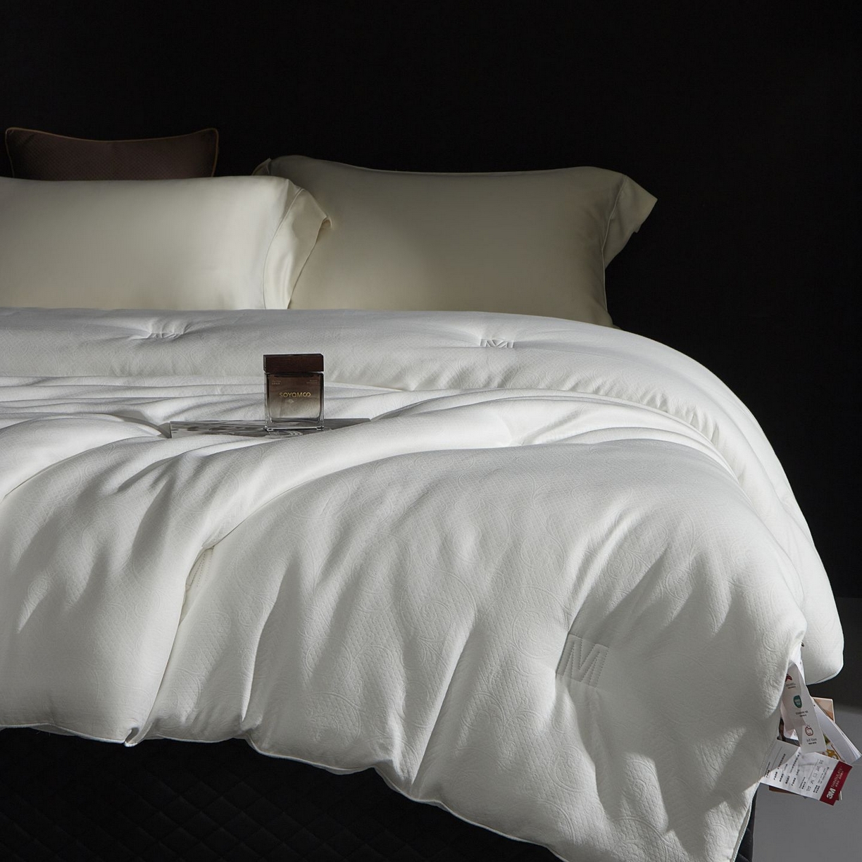 91家纺网 家纺一手货源 找家纺 南通朵美纺织品有限公司 2025新款3M新雪丽高效暖绒被被子被芯 新雪丽-白色