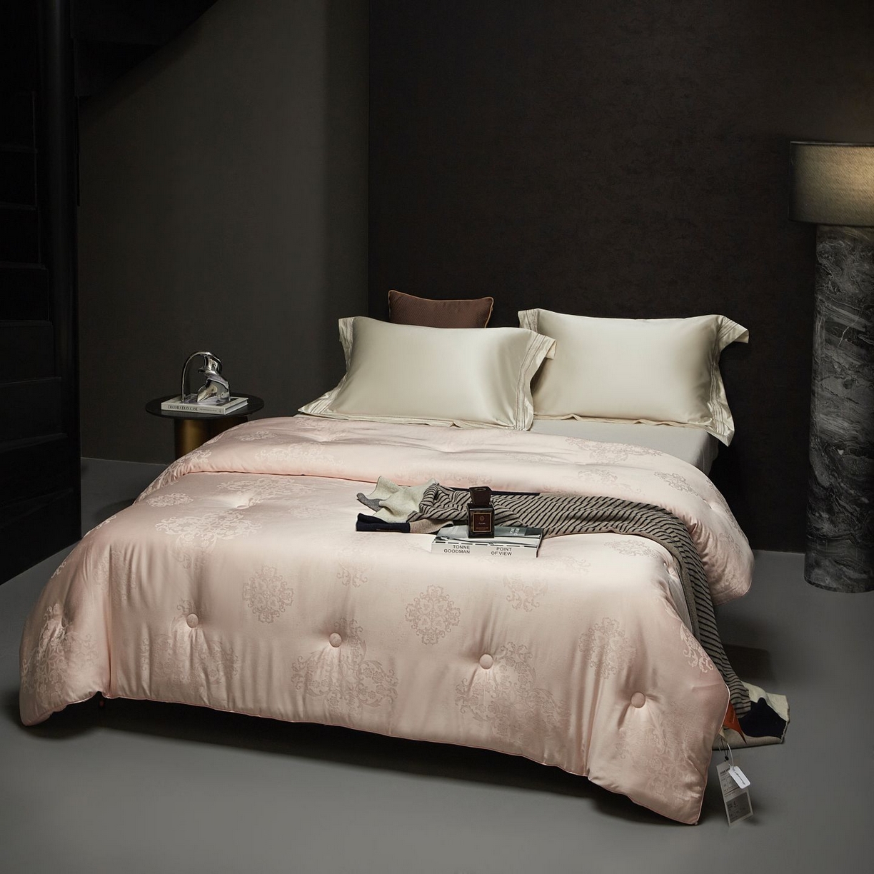 91家纺网 家纺一手货源 找家纺 南通朵美纺织品有限公司 2025新款蚕丝蛋白贵妃被被子被芯 贵妃被-粉金