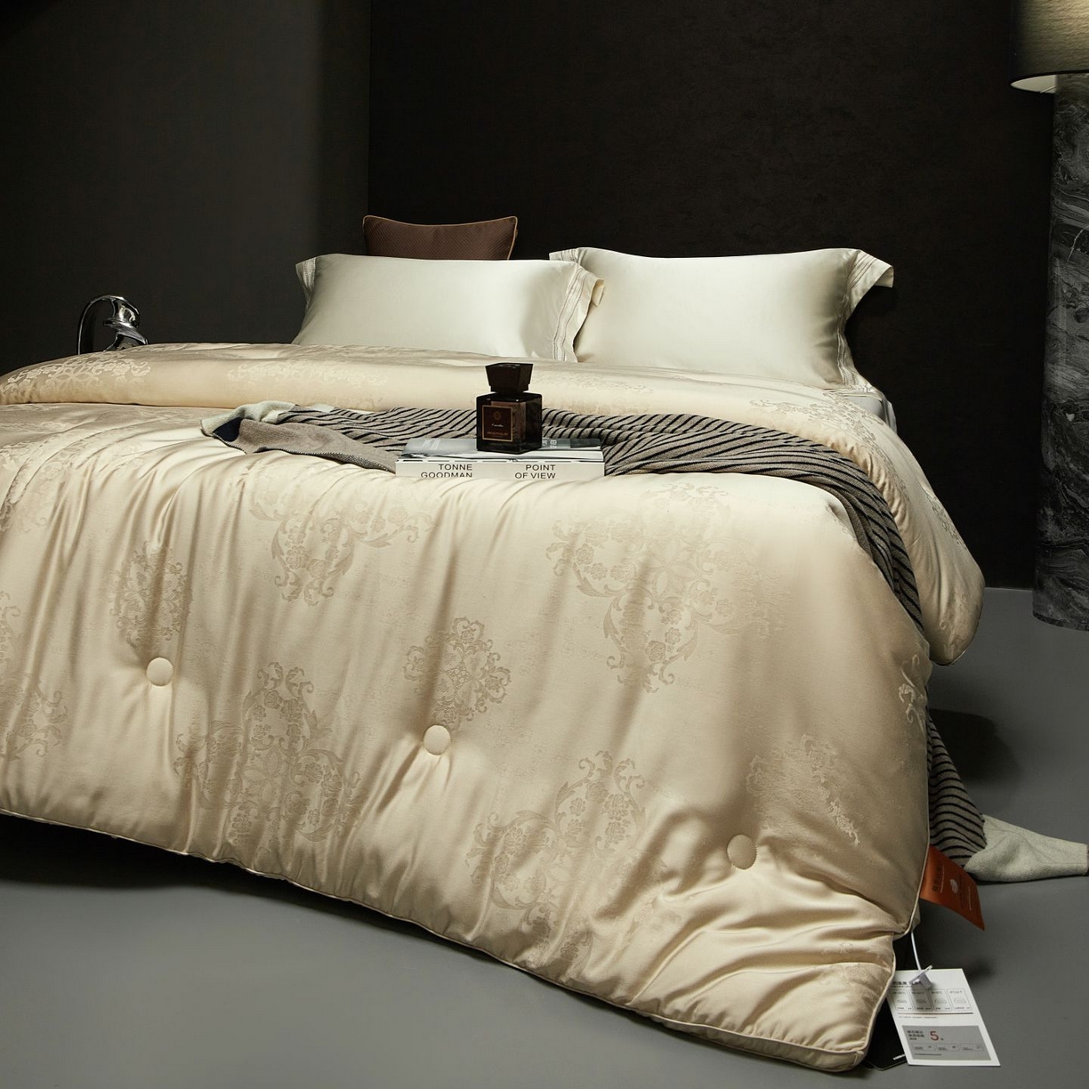 91家纺网 家纺一手货源 找家纺 南通朵美纺织品有限公司 2025新款蚕丝蛋白贵妃被被子被芯 贵妃被-咖金