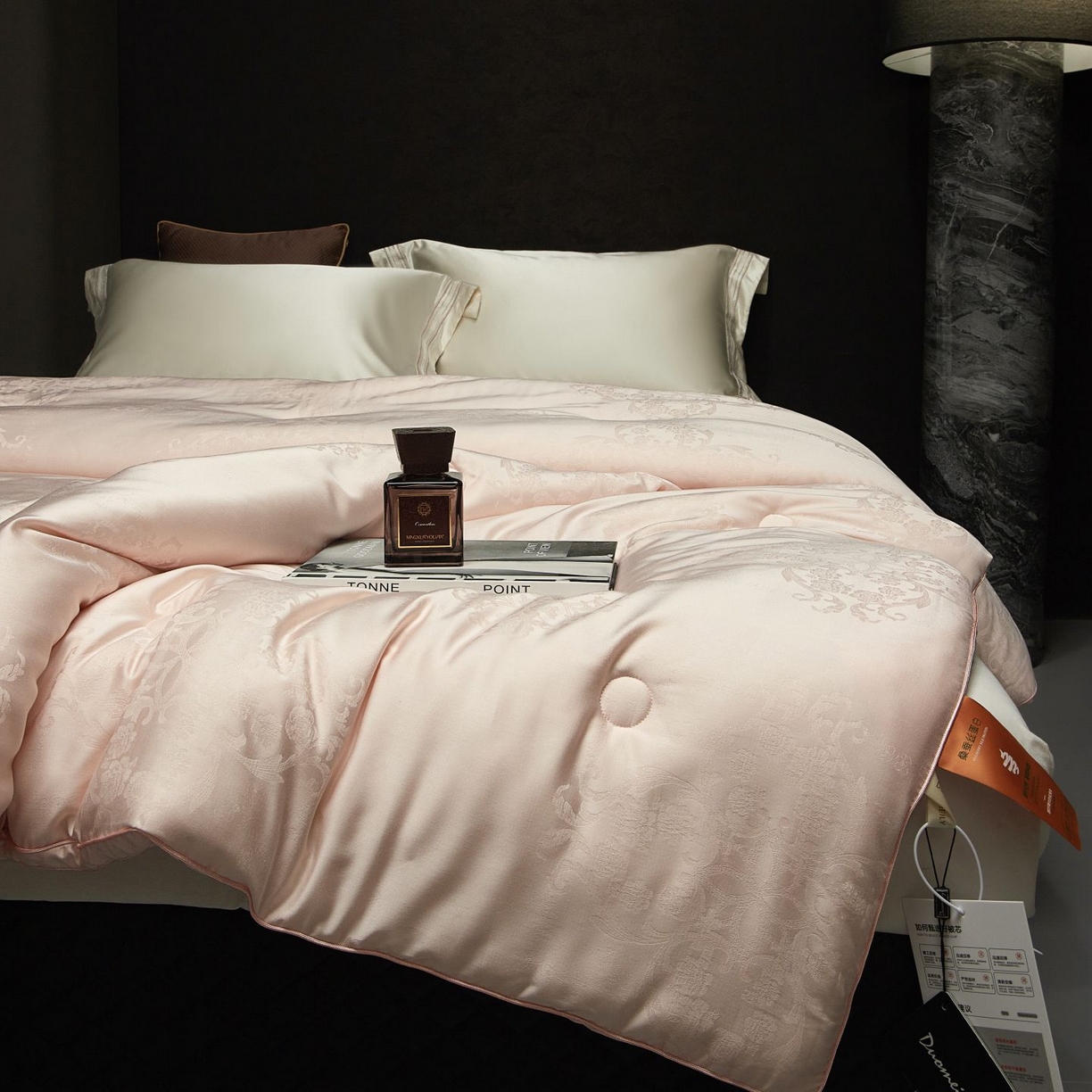 91家纺网 家纺一手货源 找家纺 南通朵美纺织品有限公司 2025新款蚕丝蛋白贵妃被被子被芯 贵妃被-粉金