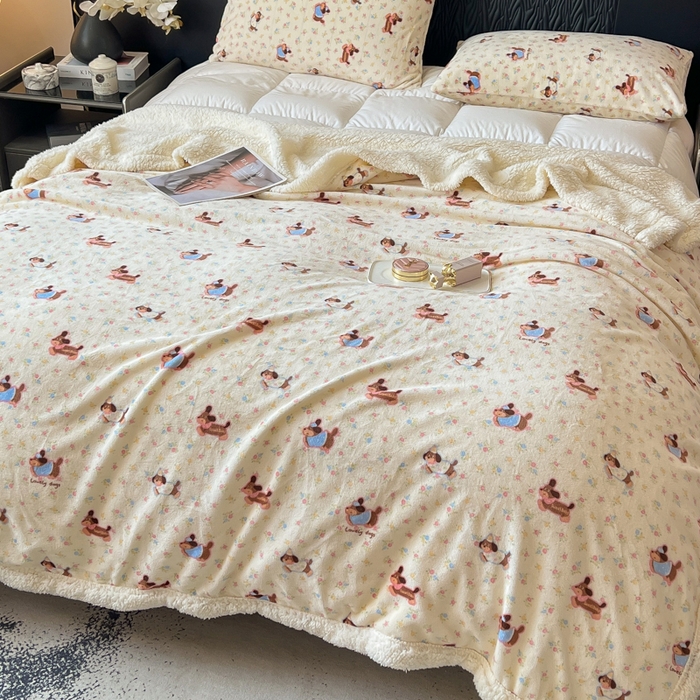 91家纺网 家纺一手货源 找家纺 朵朵家纺 2025新款加厚牛奶绒羊羔绒印花多功能盖毯（可定制尺寸 ） 元气狗