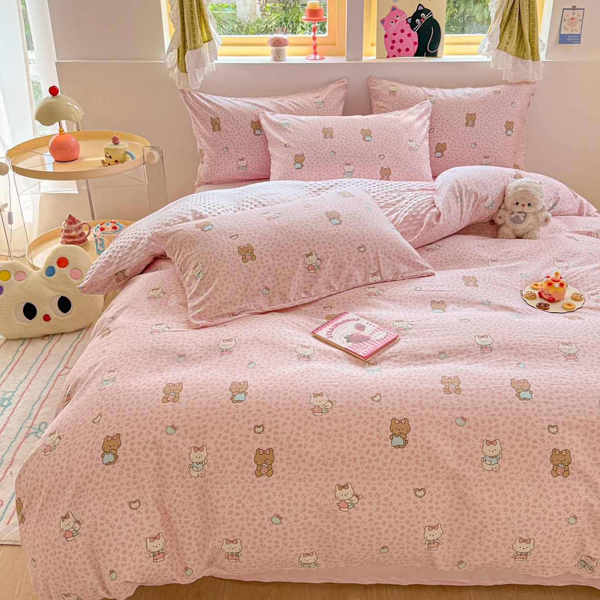 91家纺网 家纺一手货源 找家纺 简宜家居（朝初家纺） 2025新款全棉安抚豆豆绒卡通印花小清新四件套 豹纹-粉