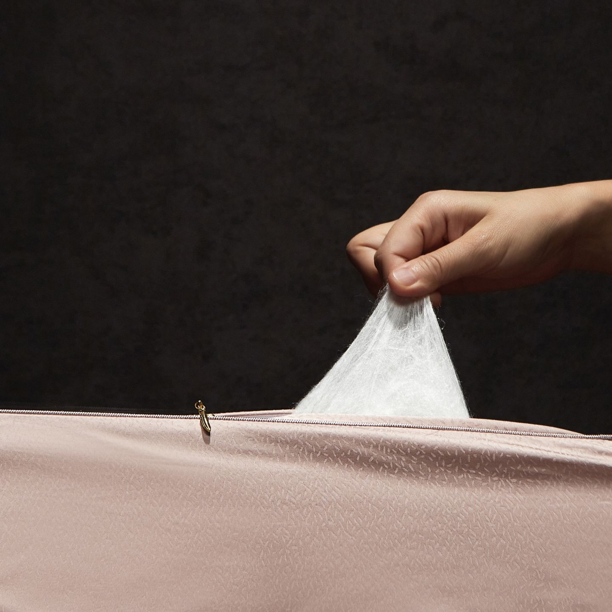 91家纺网 家纺一手货源 找家纺 南通朵美纺织品有限公司 2025新款高端手工订制桑蚕丝被-皓月星空系列 皓月星空（糖粉色）