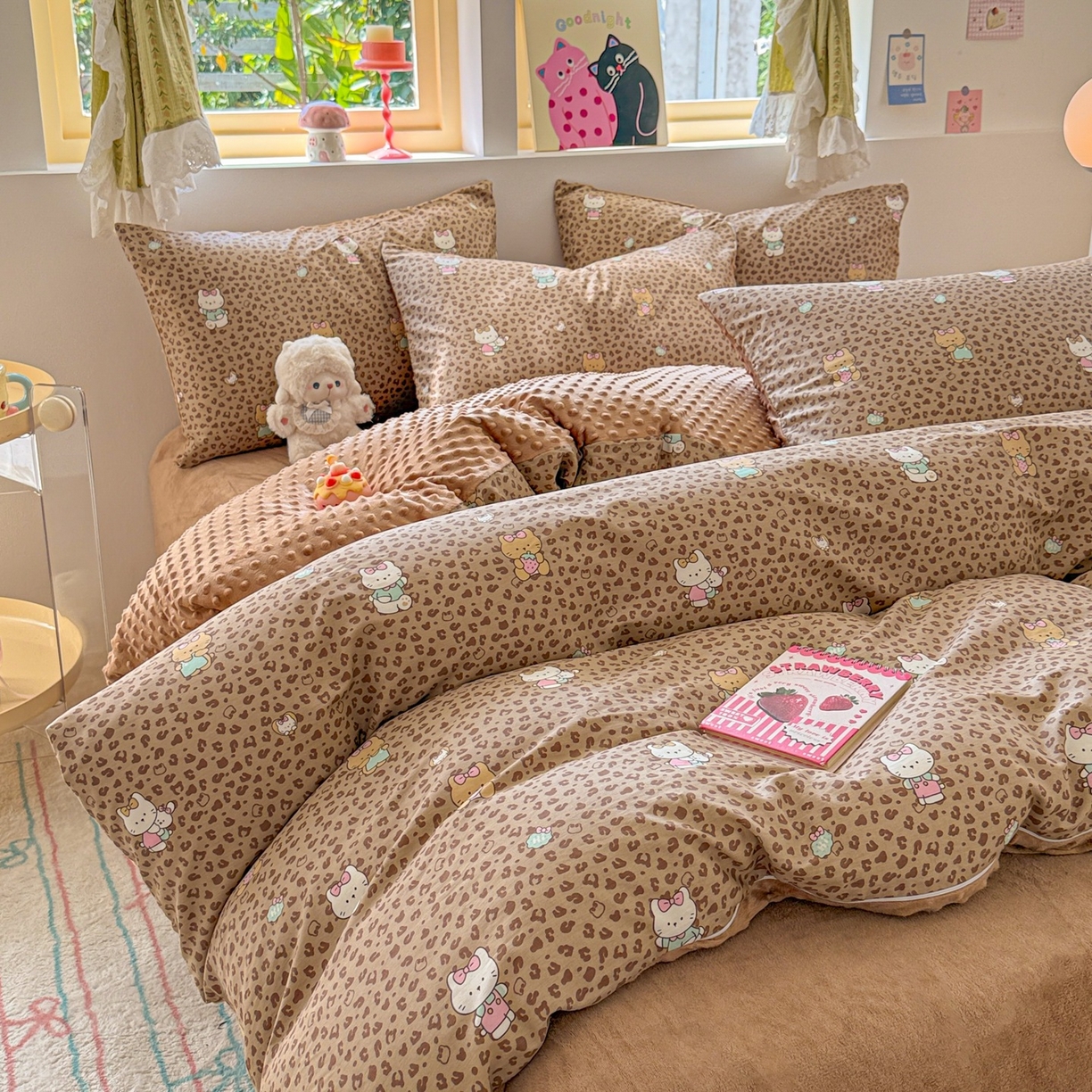 91家纺网 家纺一手货源 找家纺 简宜家居（朝初家纺） 2025新款全棉安抚豆豆绒卡通印花小清新四件套 豹纹-咖