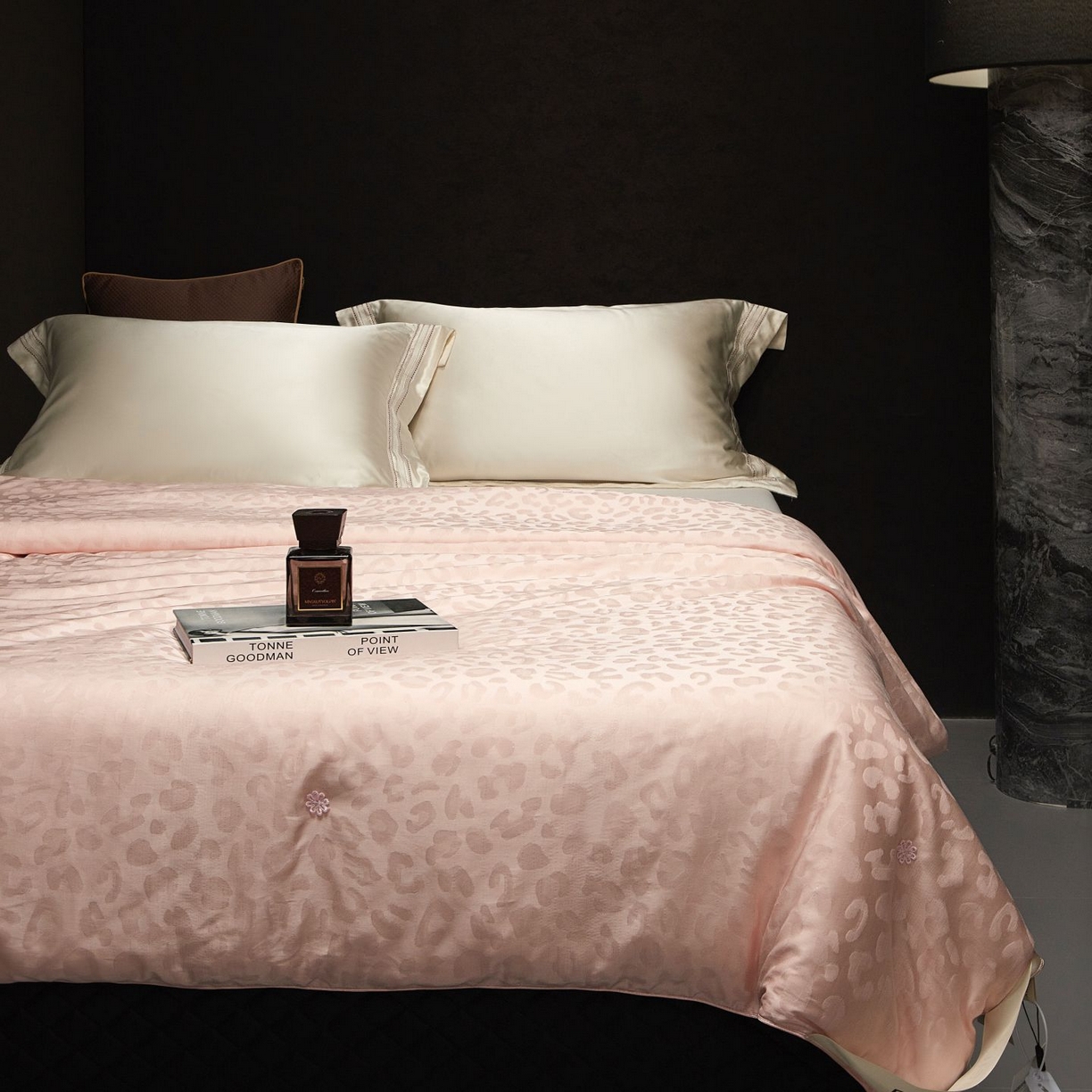 91家纺网 家纺一手货源 找家纺 南通朵美纺织品有限公司 2025新款高端手工订制桑蚕丝被-约定系列 约定（玉色）