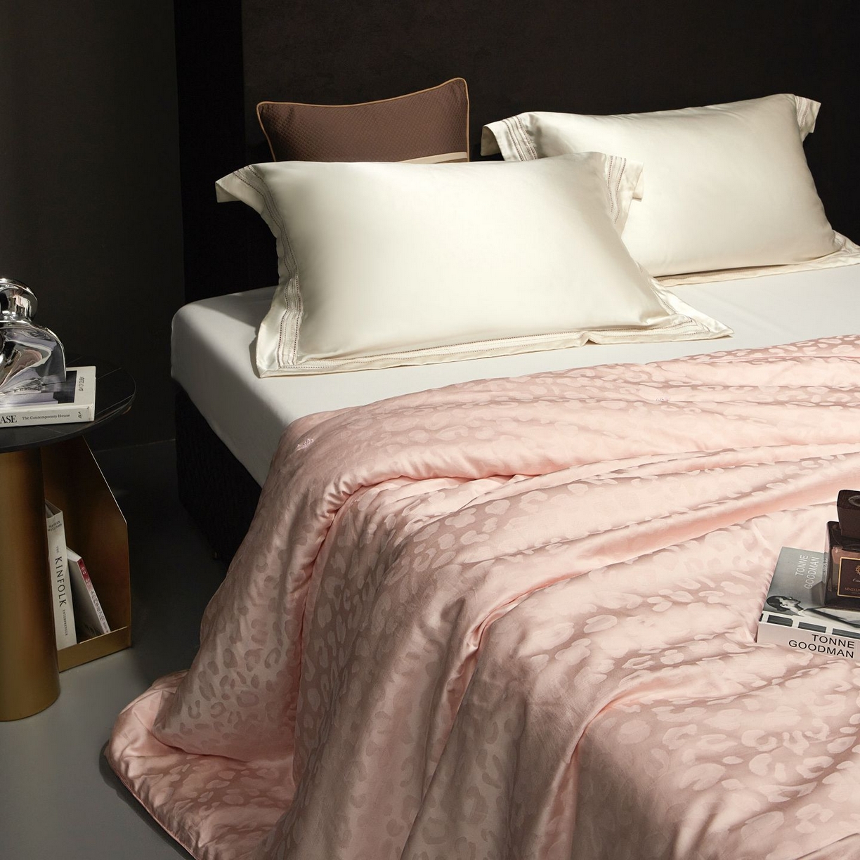 91家纺网 家纺一手货源 找家纺 南通朵美纺织品有限公司 2025新款高端手工订制桑蚕丝被-约定系列 约定（玉色）