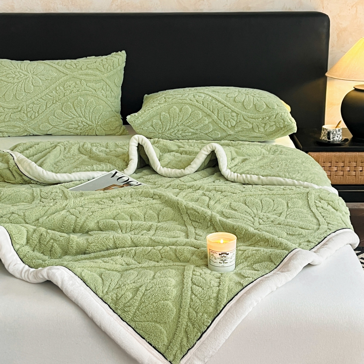 91家纺网 家纺一手货源 找家纺 欧邦 2025新款A类提花舒棉绒双面绒半边绒单层毯毯子毛毯 复古绿