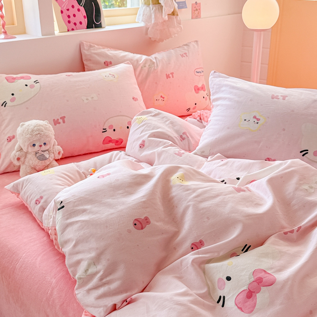 91家纺网 家纺一手货源 找家纺 简宜家居（朝初家纺） 2025新款全棉安抚豆豆绒卡通印花小清新四件套 粉色猫