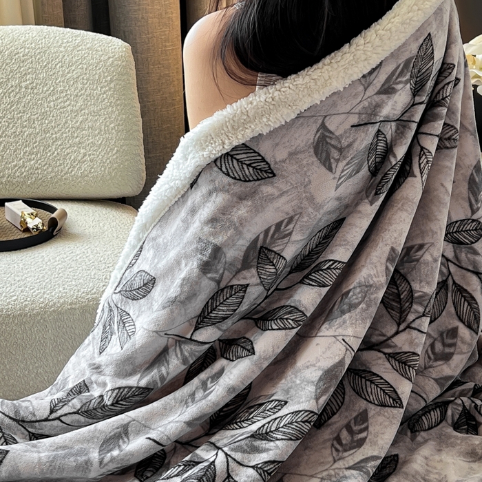 91家纺网 家纺一手货源 找家纺 朵朵家纺 2025新款加厚牛奶绒羊羔绒印花多功能盖毯（可定制尺寸 ） 一叶知秋