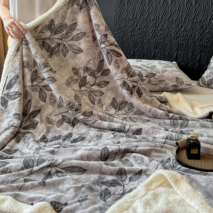 91家纺网 家纺一手货源 找家纺 朵朵家纺 2025新款加厚牛奶绒羊羔绒印花多功能盖毯（可定制尺寸 ） 一叶知秋