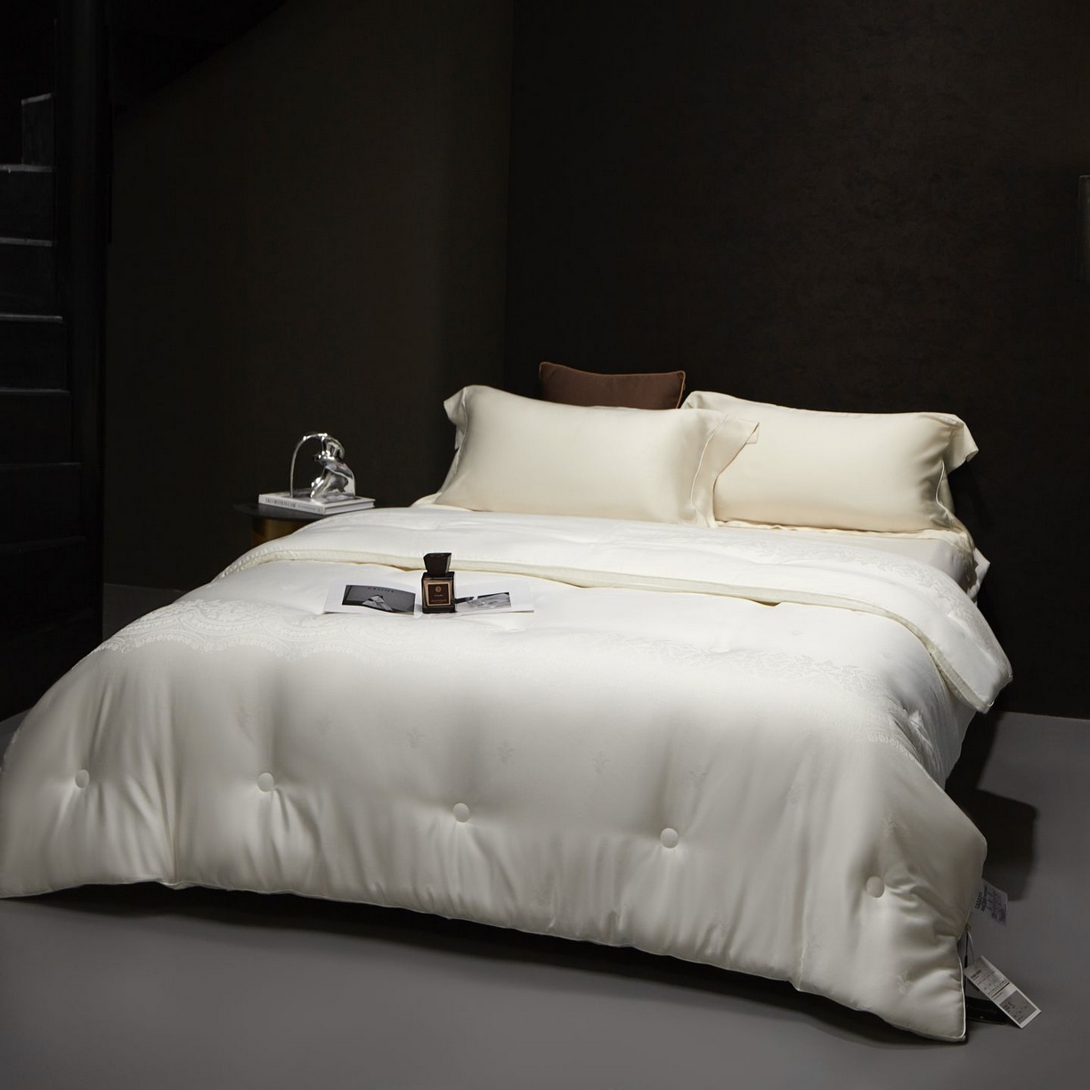 91家纺网 家纺一手货源 找家纺 （总）南通朵美纺织品有限公司 2025新款高级仿鹅绒被被子被芯