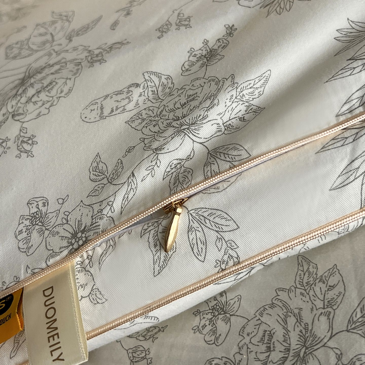 91家纺网 家纺一手货源 找家纺 （总）南通朵美纺织品有限公司 2025新款立体杜邦纤维暖绒被印花