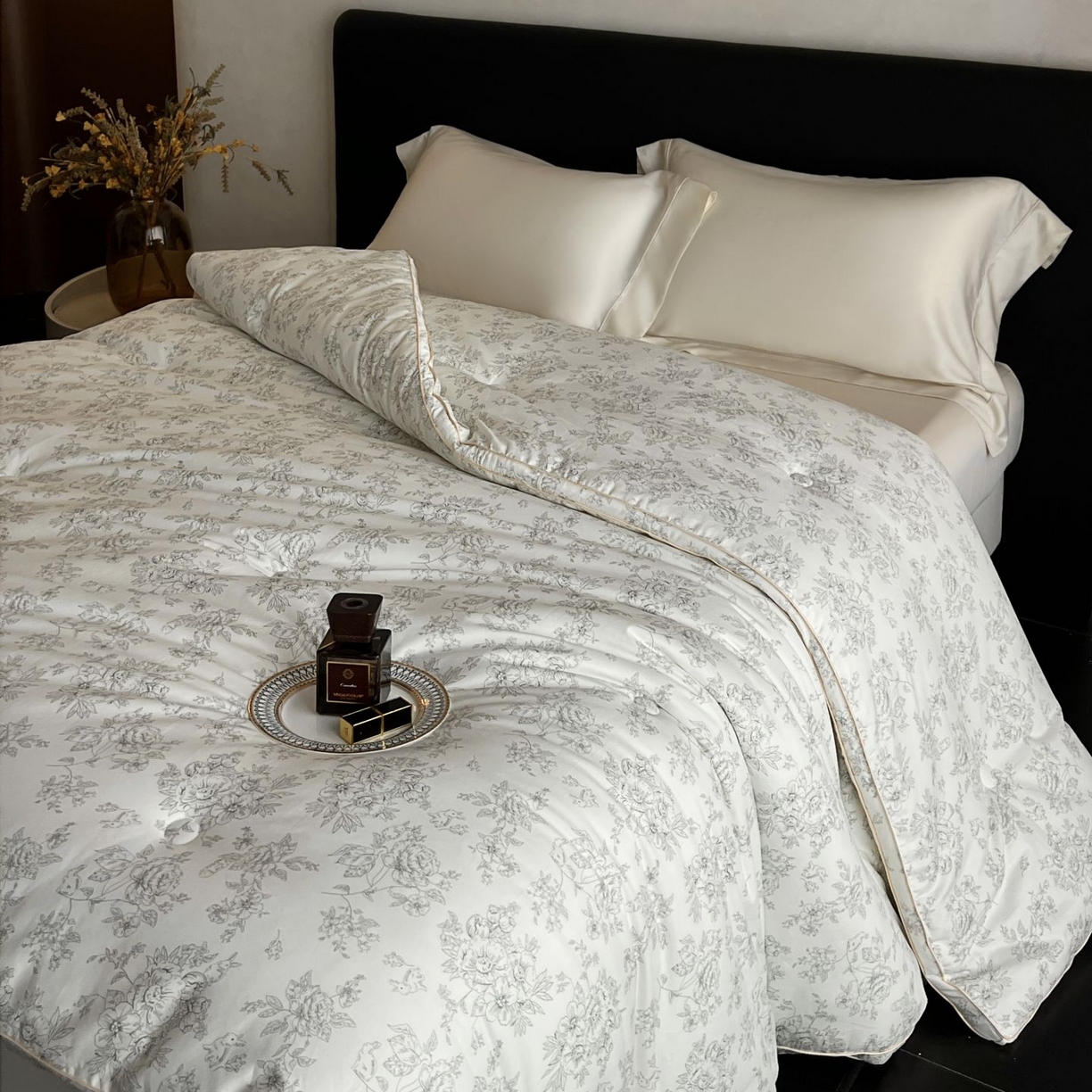 91家纺网 家纺一手货源 找家纺 （总）南通朵美纺织品有限公司 2025新款立体杜邦纤维暖绒被印花