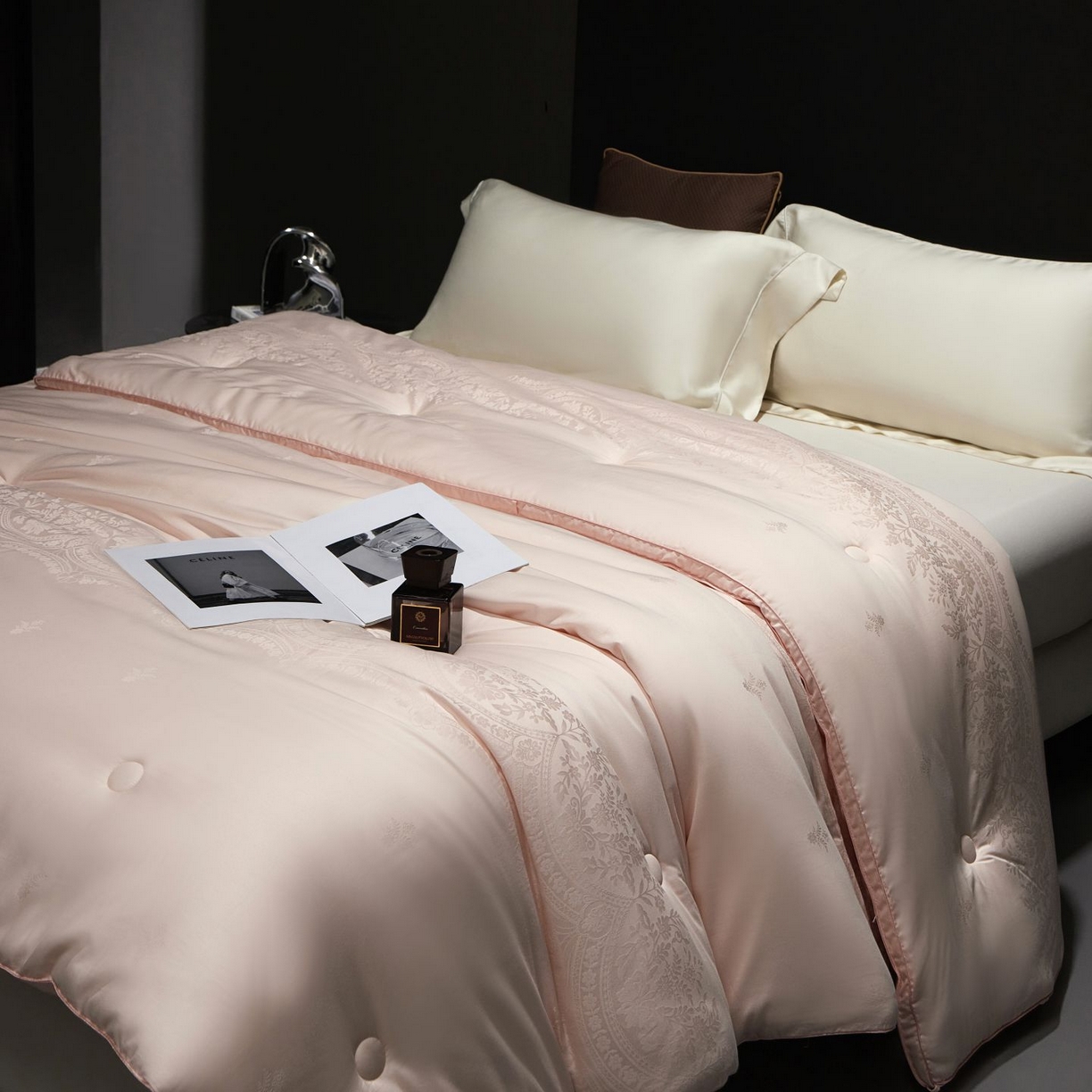 91家纺网 家纺一手货源 找家纺 南通朵美纺织品有限公司 2025新款高级仿鹅绒被被子被芯 仿鹅绒被-粉