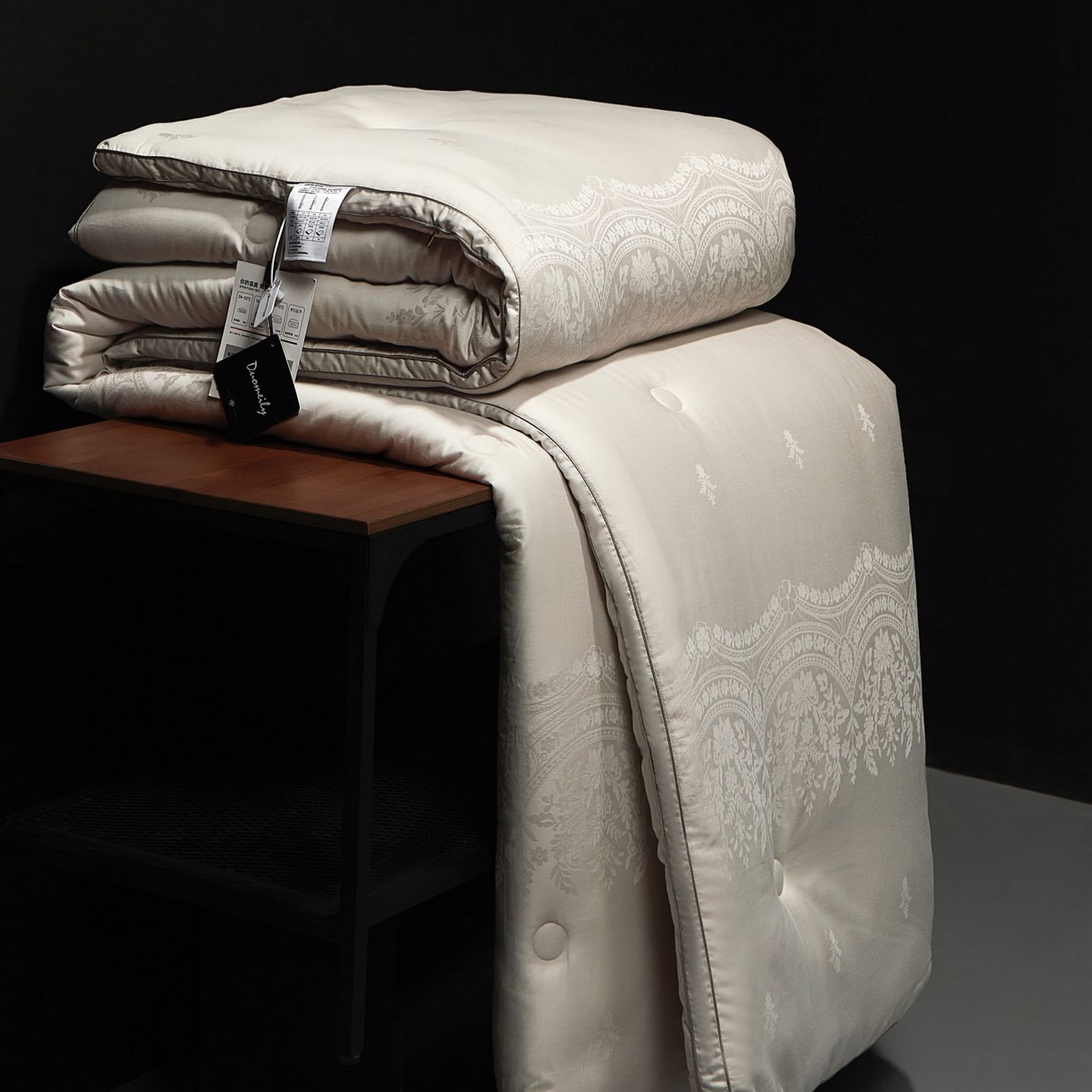 91家纺网 家纺一手货源 找家纺 南通朵美纺织品有限公司 2025新款高级仿鹅绒被被子被芯 仿鹅绒被-灰