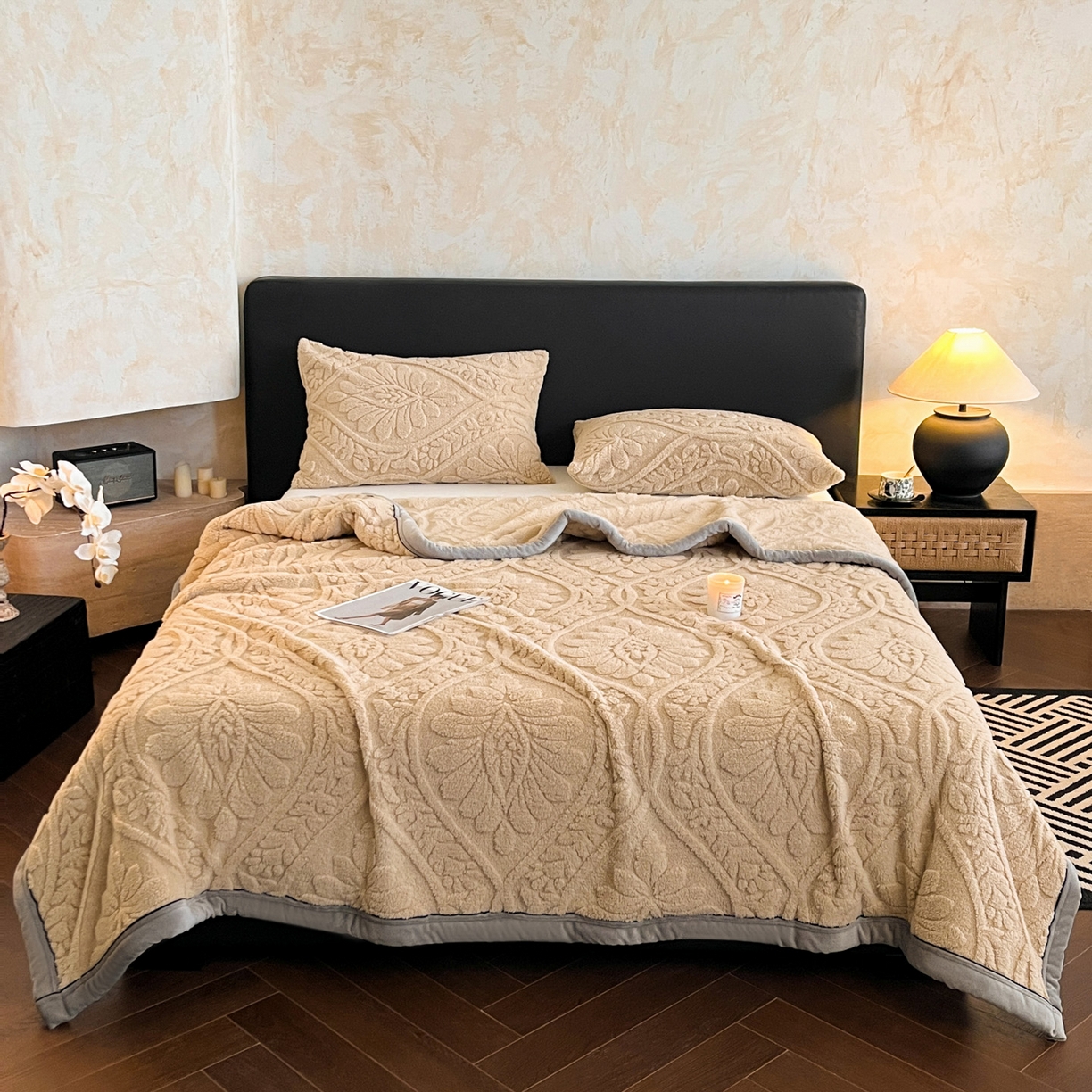 91家纺网 家纺一手货源 找家纺 欧邦 2025新款A类提花舒棉绒双面绒半边绒单层毯毯子毛毯 香槟咖