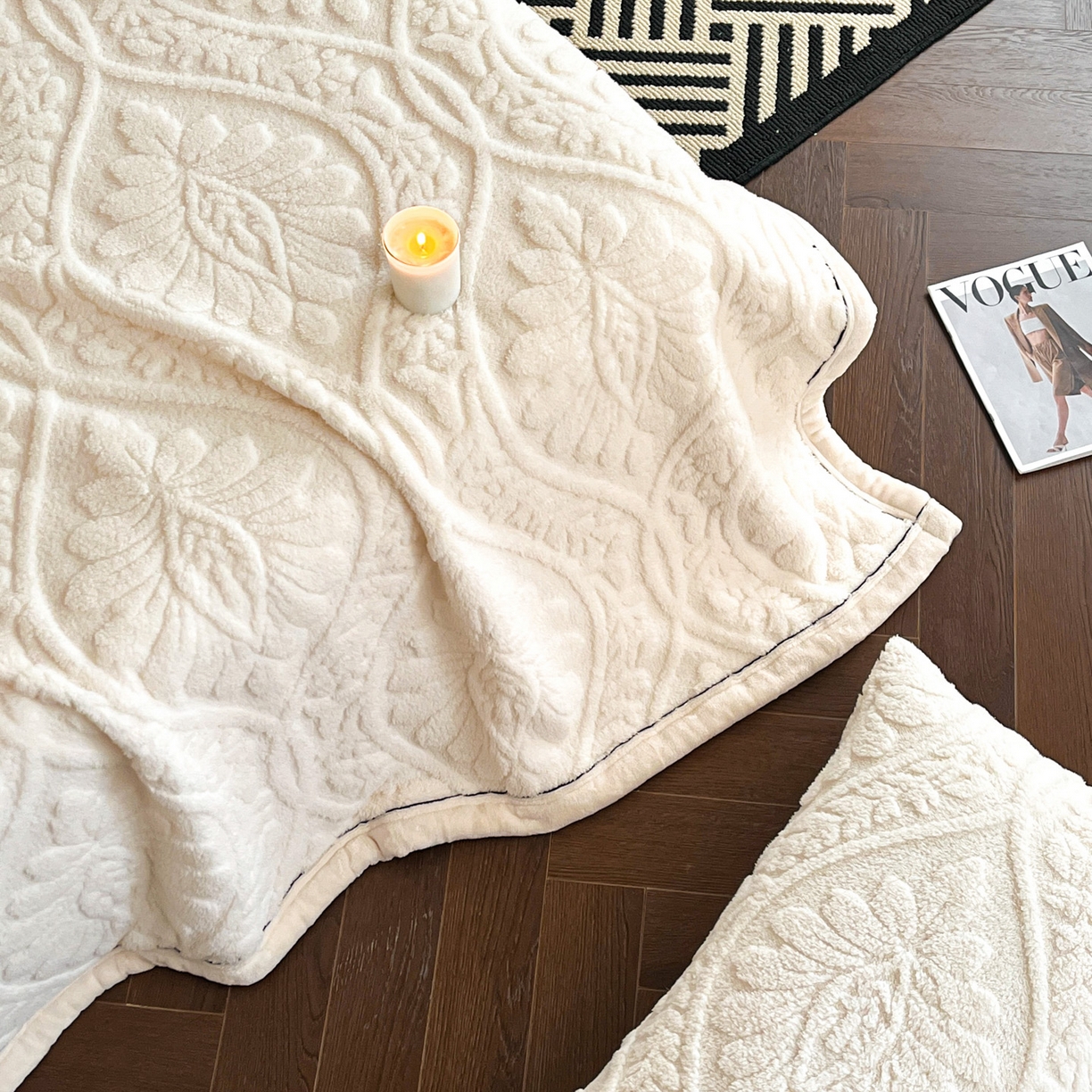 91家纺网 家纺一手货源 找家纺 欧邦 2025新款A类提花舒棉绒双面绒半边绒单层毯毯子毛毯 象牙白