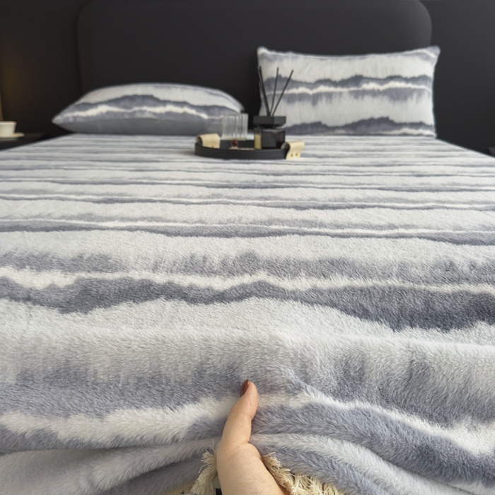 91家纺网 家纺一手货源 找家纺 （总）家之硕家纺 2025新款高克重兔毛绒轻奢风枕套系列