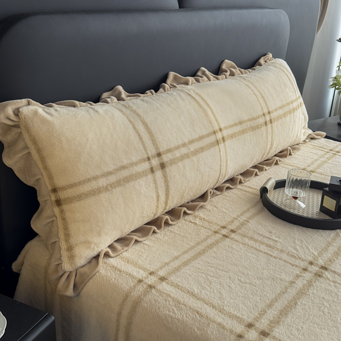 家之硕家纺 2025新款高克重兔毛绒轻奢风枕套系列 格子咖