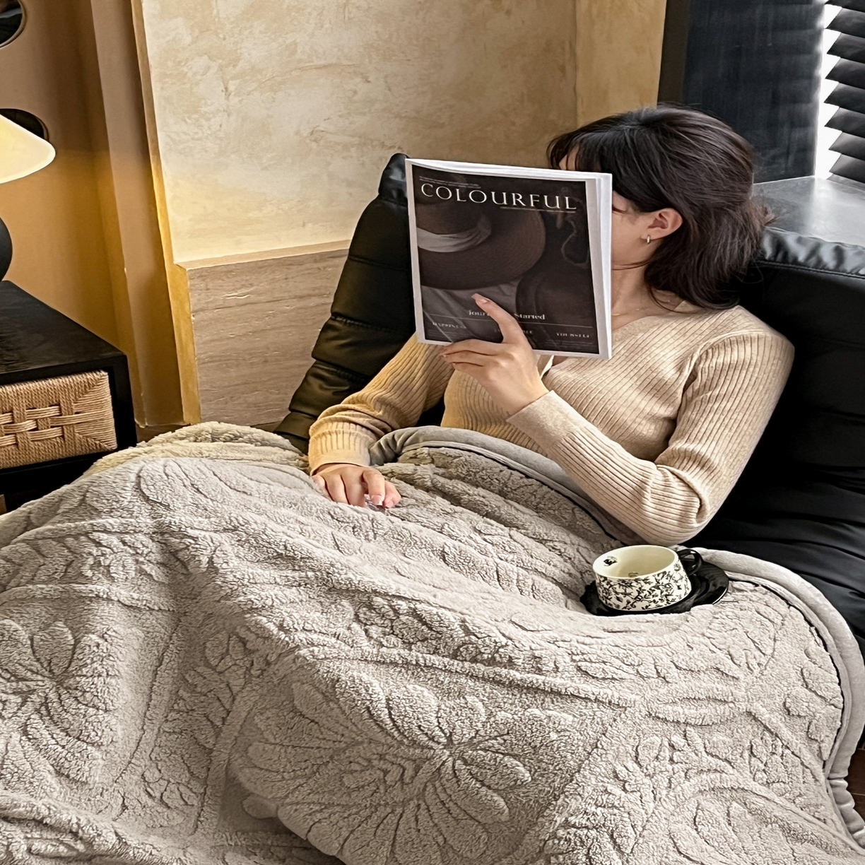 91家纺网 家纺一手货源 找家纺 欧邦 2025新款A类提花舒棉绒双面绒半边绒单层毯毯子毛毯 月影灰