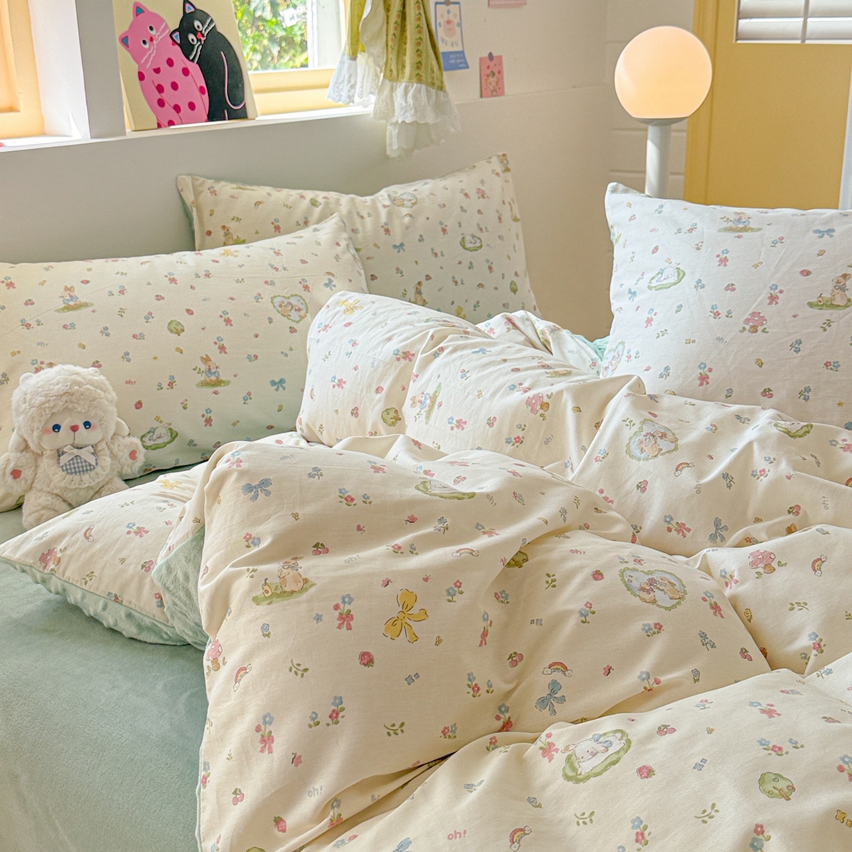 91家纺网 家纺一手货源 找家纺 简宜家居（朝初家纺） 2025新款全棉安抚豆豆绒卡通印花小清新四件套 兔与花笺