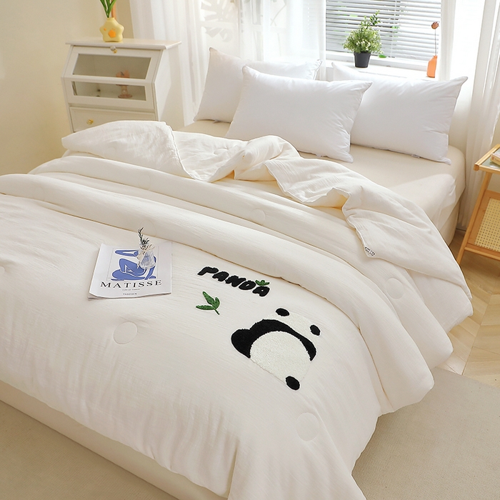 91家纺网 家纺一手货源 找家纺 贝兰仙奴 2025新款全棉皱皱纱毛巾绣大豆被被子被芯 萌萌熊