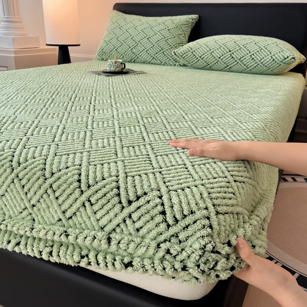 91家纺网 家纺一手货源 找家纺 （总）欧邦 2025新款提花暖阳舒棉绒单床笠-梦境