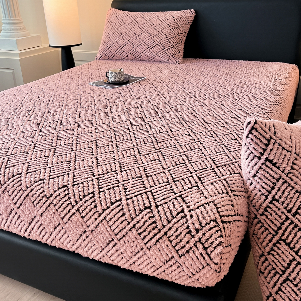 91家纺网 家纺一手货源 找家纺 欧邦 2025新款提花暖阳舒棉绒单床笠-梦境 梦境-粉玉