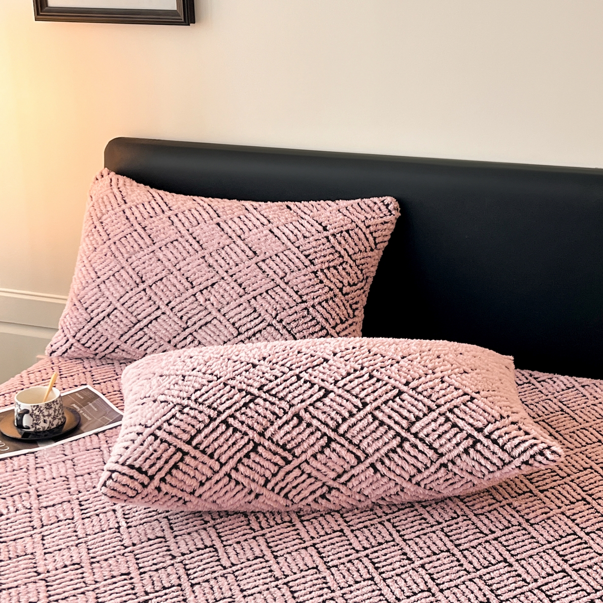 91家纺网 家纺一手货源 找家纺 欧邦 2025新款提花暖阳舒棉绒单床笠-梦境 梦境-粉玉