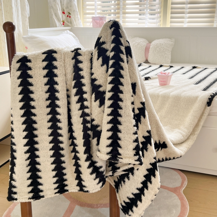 91家纺网 家纺一手货源 找家纺 （总）妖妖家纺 2025新款高克重阳离子羊羔绒保暖双面毛毯