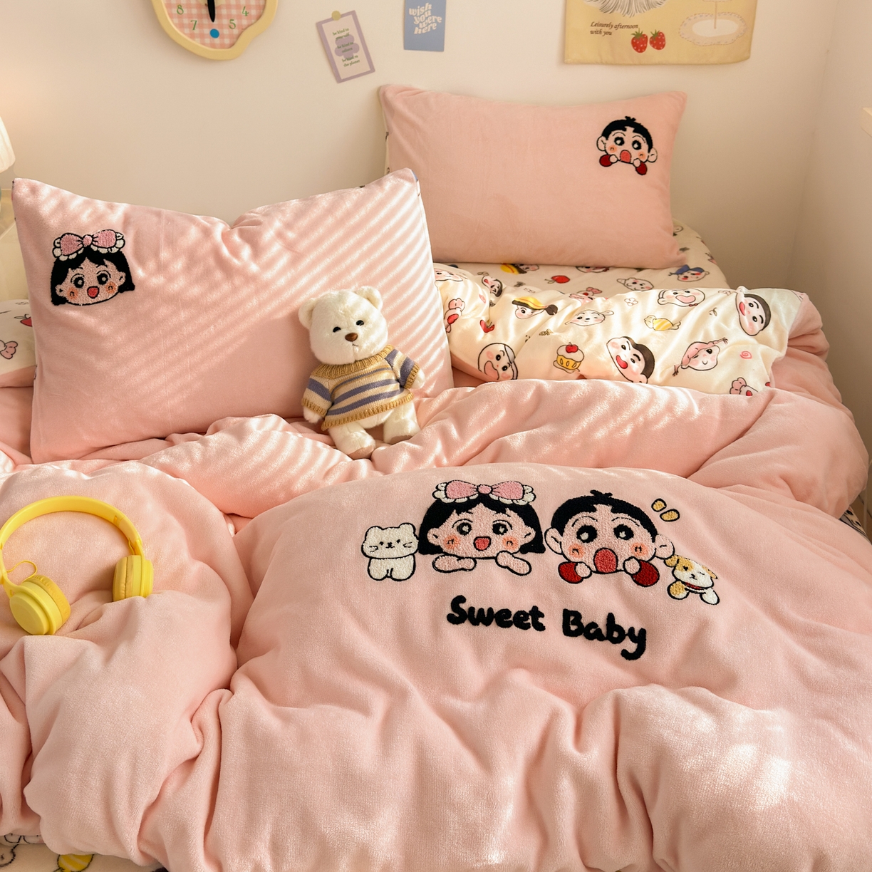 91家纺网 家纺一手货源 找家纺 三元色 2025新款牛奶绒绣花毛巾绣四件套 牛奶绒好伙伴