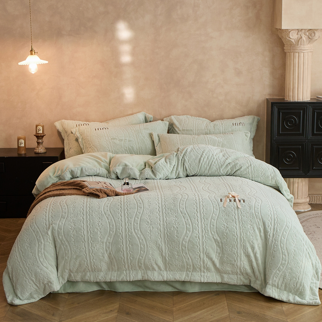 卡初家居（原微来） 2025新款秋冬亲肤雕花绒绣花四件套-云柔系列（提供买家秀） 云柔-青柠绿