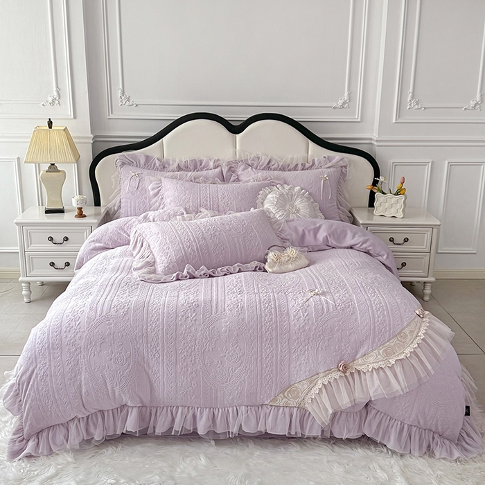 91家纺网 家纺一手货源 找家纺 （总）金绣美居 2025新款加厚雕花牛奶绒四件套-蝶花园