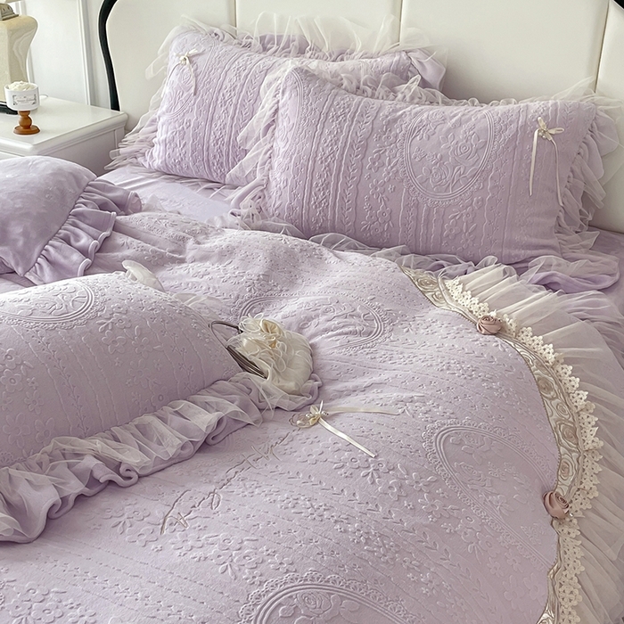 91家纺网 家纺一手货源 找家纺 （总）金绣美居 2025新款加厚雕花牛奶绒四件套-蝶花园