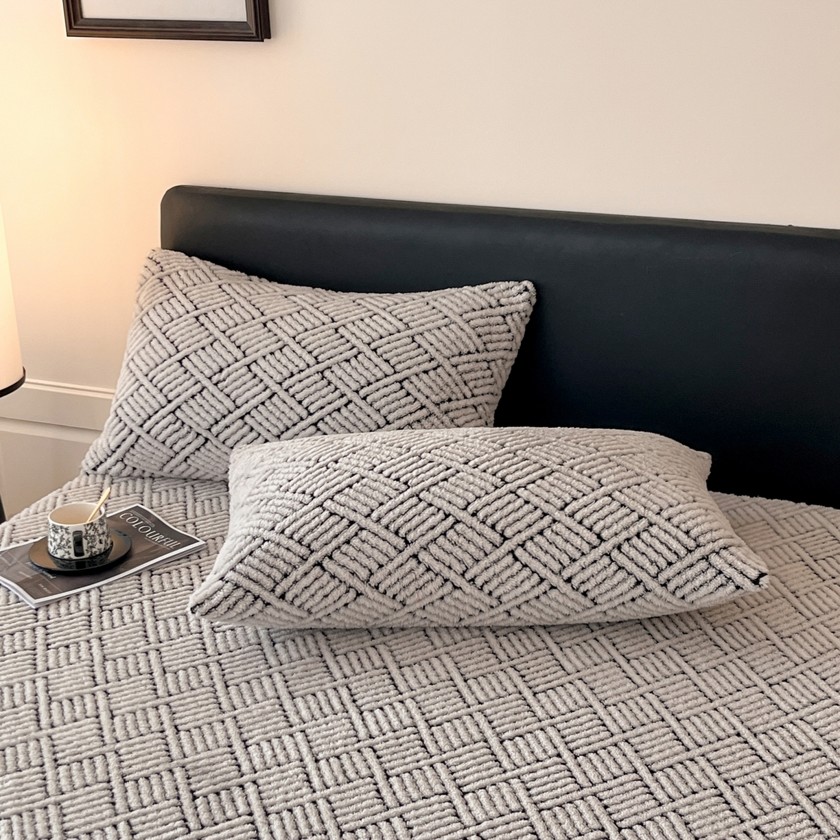 91家纺网 家纺一手货源 找家纺 欧邦 2025新款提花暖阳舒棉绒单床笠-梦境 梦境-雾灰