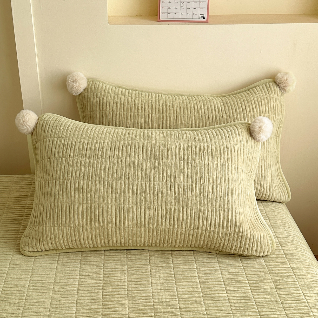 91家纺网 家纺一手货源 找家纺 寐居家纺 2025新款婴儿皱皱绒纯色床盖三件套 青岚-苹果绿