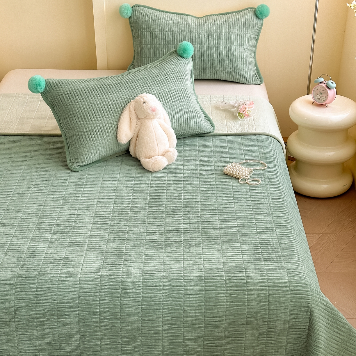 91家纺网 家纺一手货源 找家纺 寐居家纺 2025新款婴儿皱皱绒纯色床盖三件套 青岚-田园绿