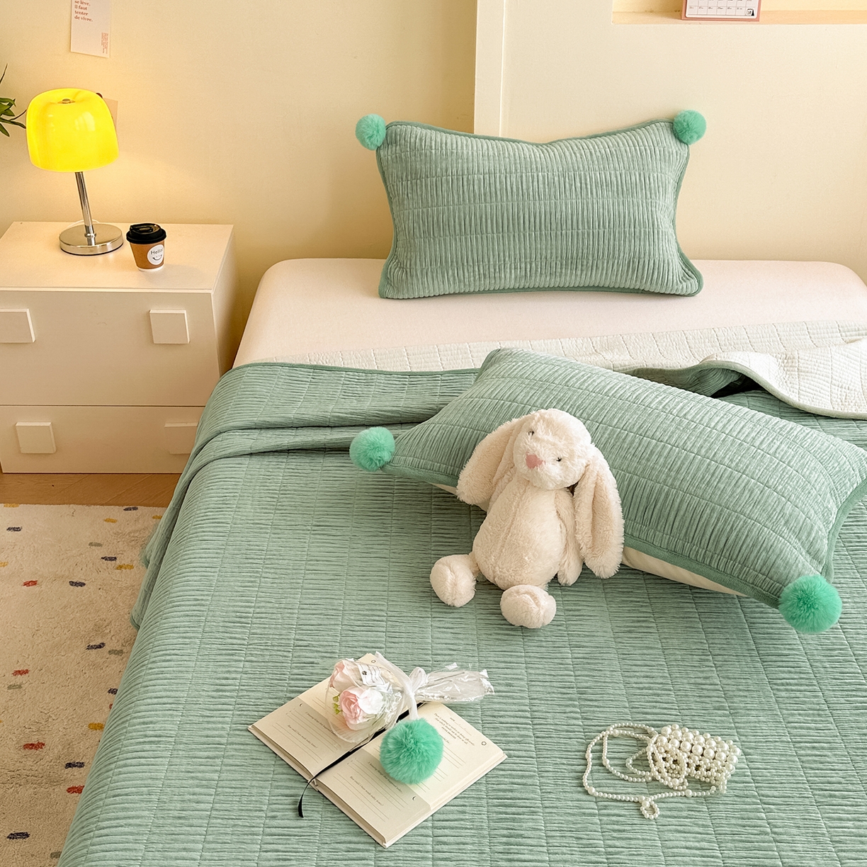 91家纺网 家纺一手货源 找家纺 寐居家纺 2025新款婴儿皱皱绒纯色床盖三件套 青岚-田园绿