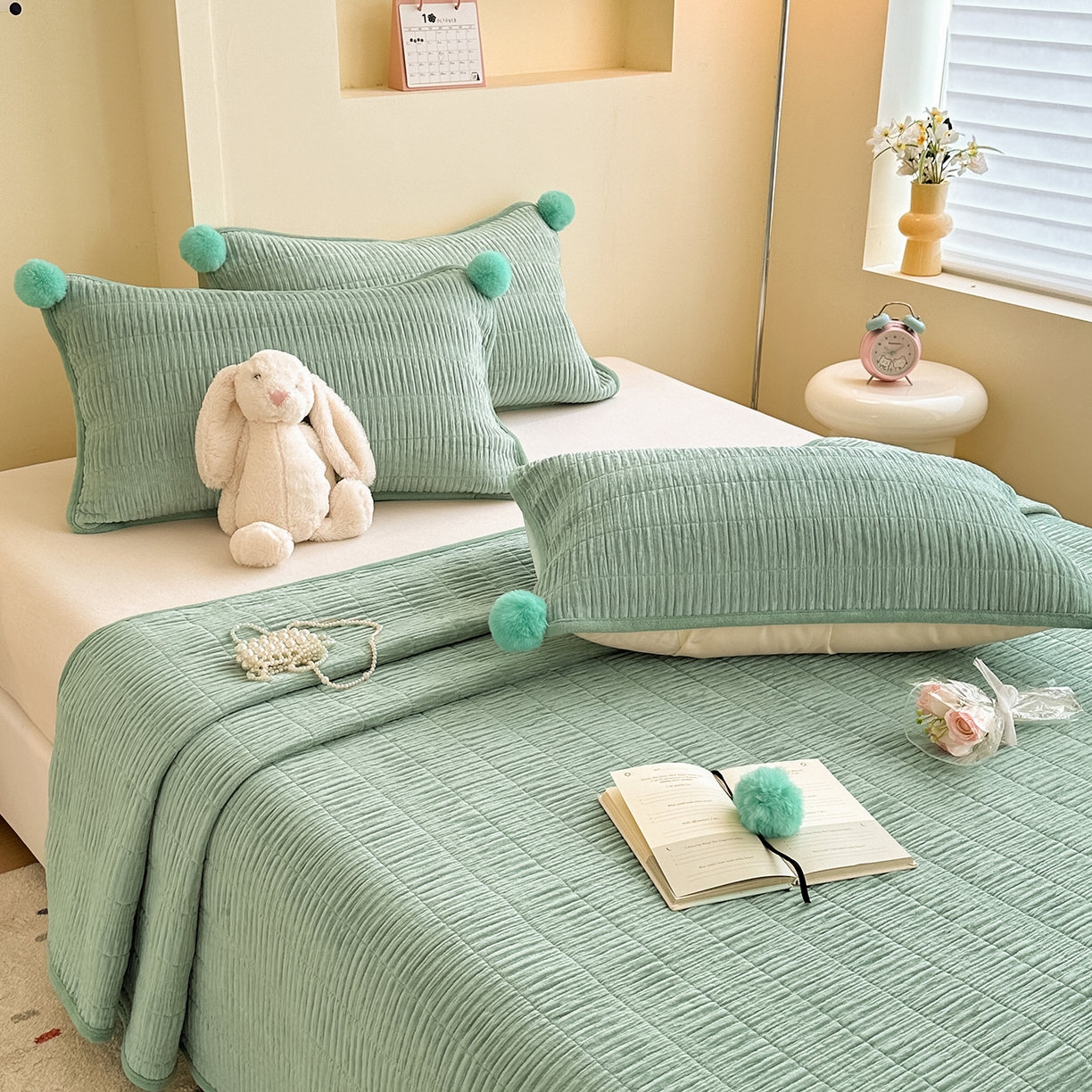 91家纺网 家纺一手货源 找家纺 寐居家纺 2025新款婴儿皱皱绒纯色床盖三件套 青岚-田园绿