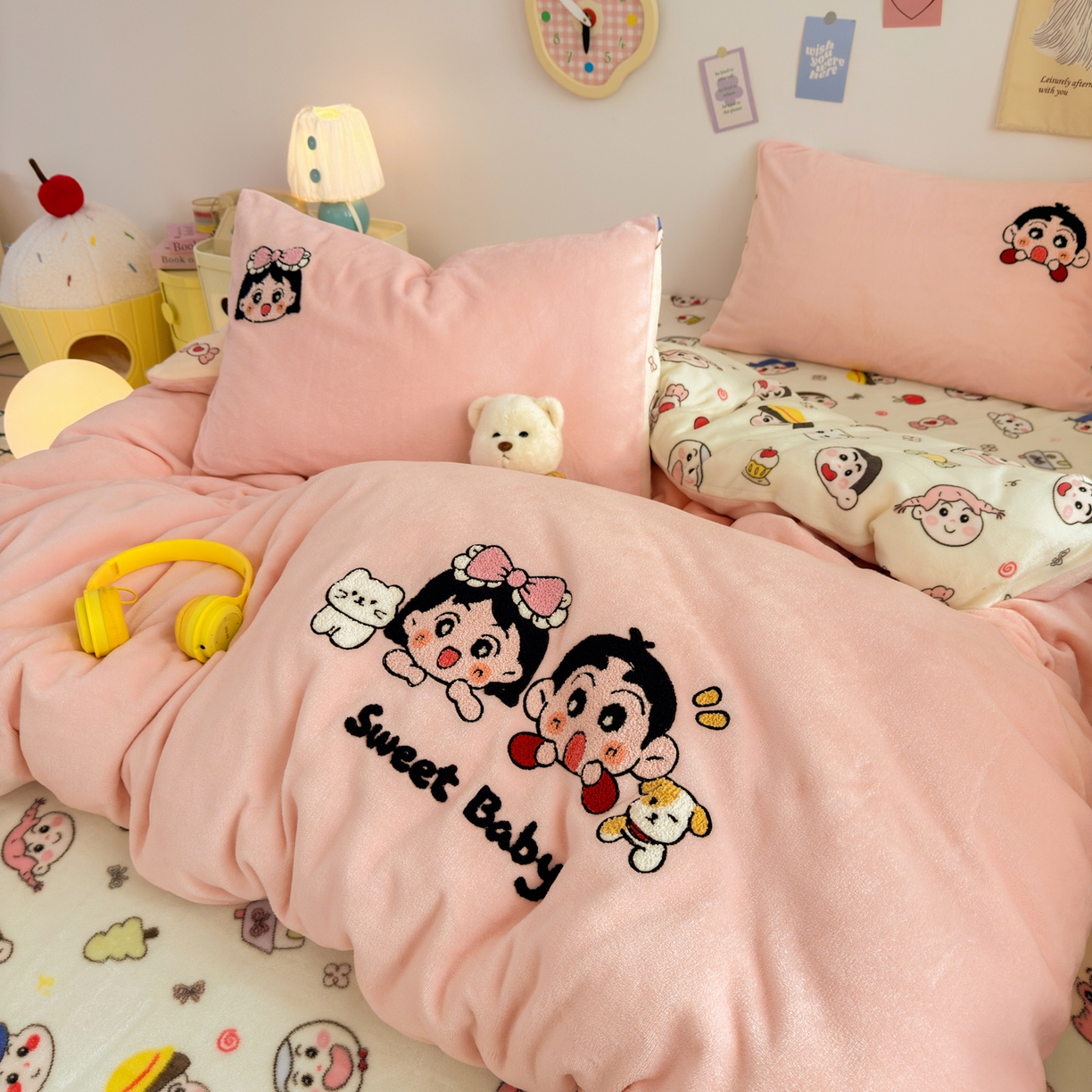 91家纺网 家纺一手货源 找家纺 （总）三元色 2025新款牛奶绒绣花毛巾绣四件套