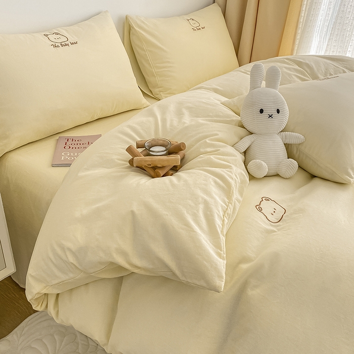 91家纺网 家纺一手货源 找家纺 琪格格纺织 2025新款40s全棉纯棉小熊绣花系列四件套 嘟嘟熊 奶油黄