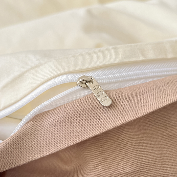 91家纺网 家纺一手货源 找家纺 琪格格纺织 2025新款40s全棉纯棉小熊绣花系列四件套 奶油熊-米白咖