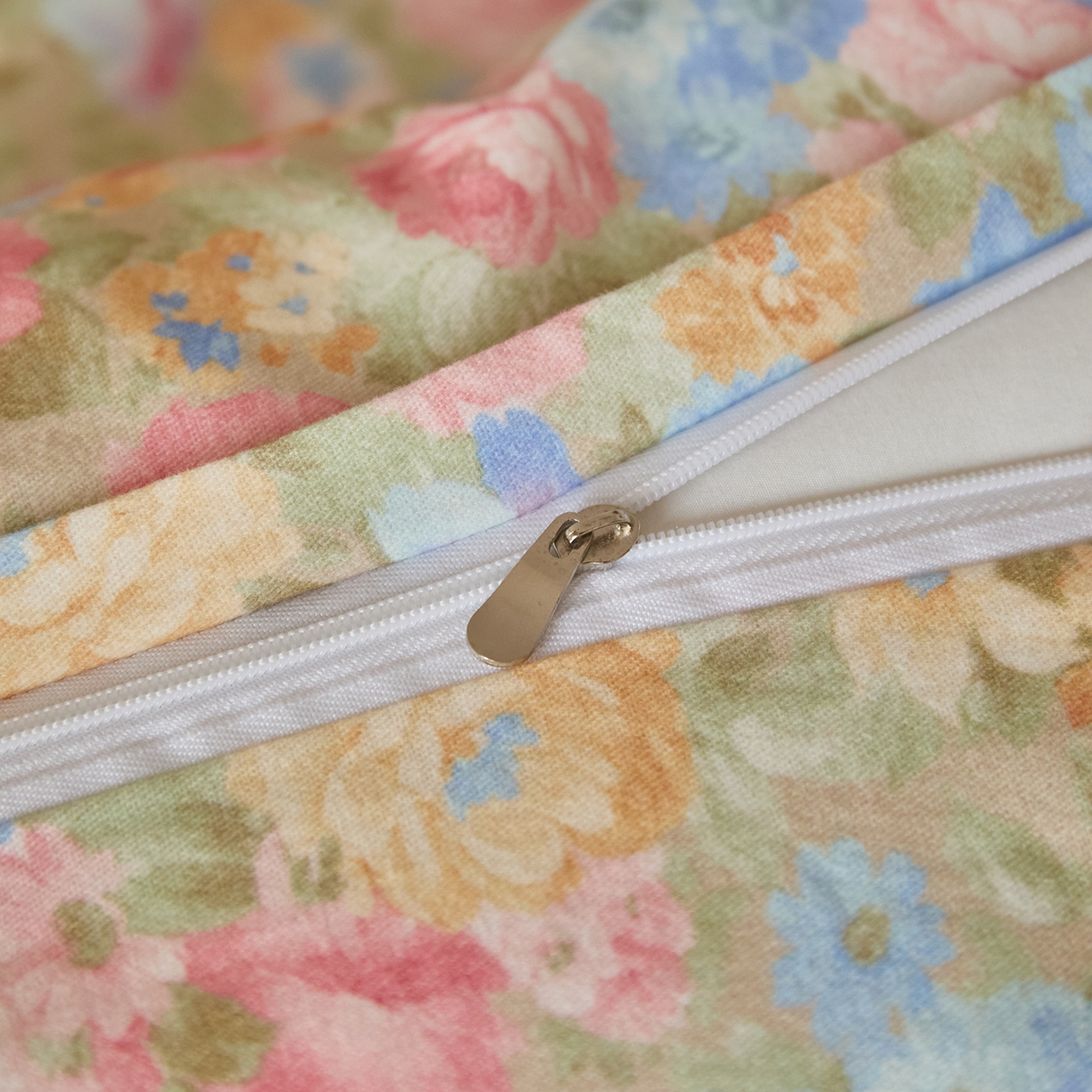 91家纺网 家纺一手货源 找家纺 （总）蓝邻家纺 2025新款全棉磨毛刺绣四件套-小熊油画风系列