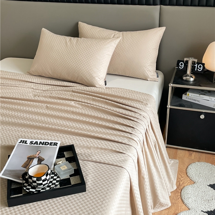 91家纺网 家纺一手货源 找家纺 琪格格纺织 2025新款60S长绒棉纯棉小方格单床单-单床笠 杏仁-60S新疆长绒棉