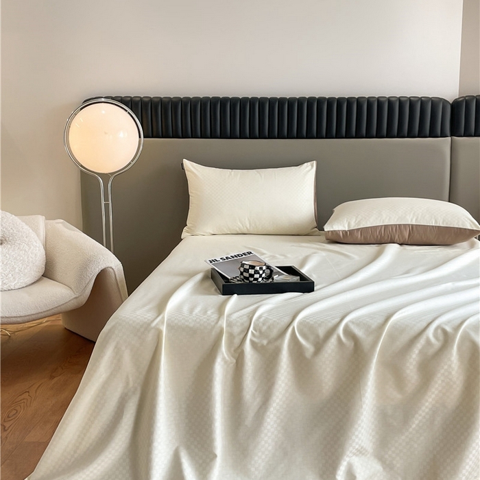 91家纺网 家纺一手货源 找家纺 琪格格纺织 2025新款60S长绒棉纯棉小方格单床单-单床笠 奶昔白-60S新疆长绒棉