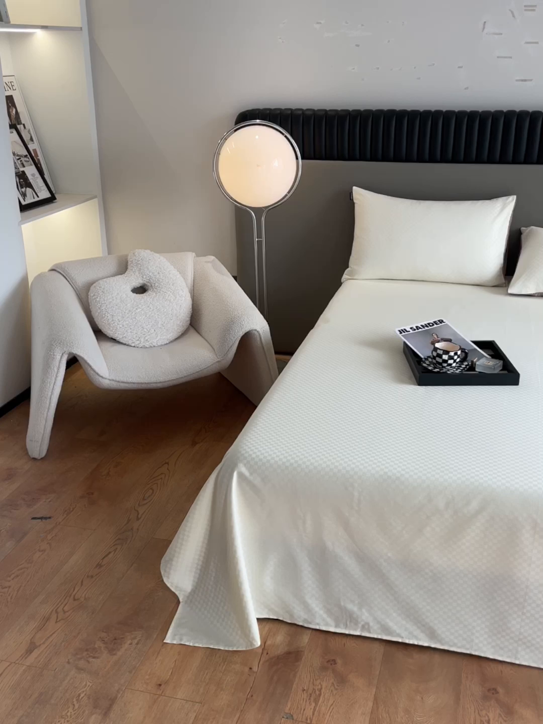 91家纺网 家纺一手货源 找家纺 琪格格纺织 2025新款60S长绒棉纯棉小方格单床单-单床笠 奶昔白-60S新疆长绒棉