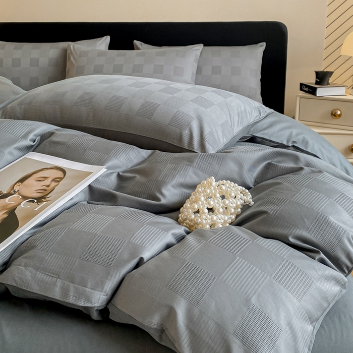 91家纺网 家纺一手货源 找家纺 琪格格纺织 2025新款60S长绒棉纯棉小方格四件套单被套 60长绒棉 简格深灰