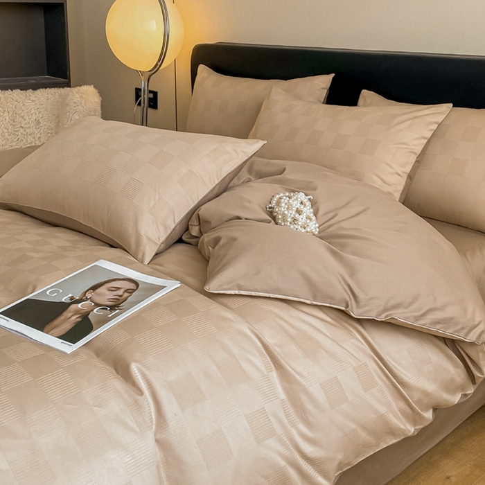 91家纺网 家纺一手货源 找家纺 琪格格纺织 2025新款60S长绒棉纯棉小方格四件套单被套 60长绒棉 简格亚麻棕