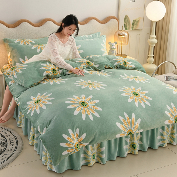 91家纺网 家纺一手货源 找家纺 （总）圣靓 2025新款高克重牛奶绒四件套印花床裙款